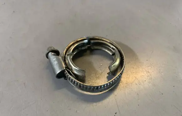 BMW 5 F10 F11 EGR valve line/pipe/hose 11717786146 13531718361