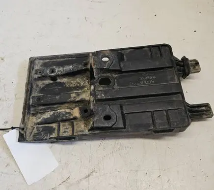Volvo S70 V70 V70 XC Battery tray 9444453