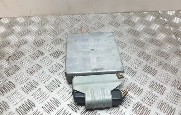 Ford Focus Engine control unit/module 98ABCFF