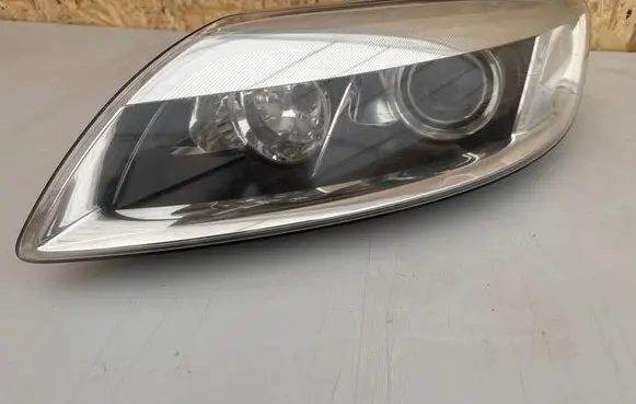 Audi Q7 4L Headlight/headlamp 4L0941003E 89312990