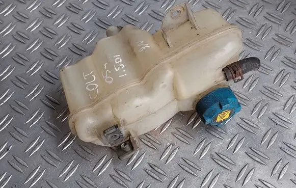 Mitsubishi Colt Coolant expansion tank/reservoir MR597674