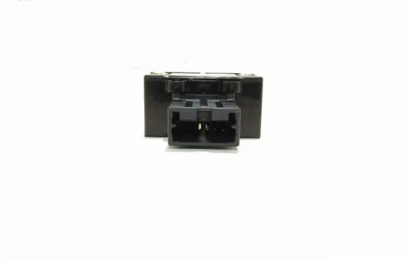 Nissan X-Trail T30 ESP (stability program) switch Nėra