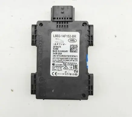 Land Rover Defender Blind spot module L8B214F152BR 28784379