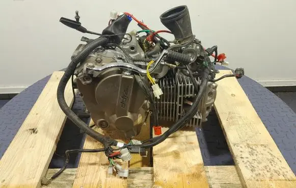 AC 428 Engine 