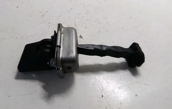 Renault Latitude (L70) Front door check strap stopper