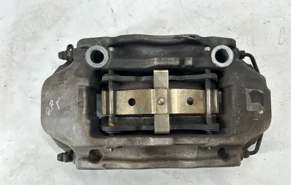 Maserati Ghibli Front brake caliper 670030944