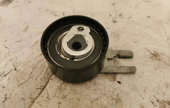 Volvo S40 Other engine part 23282817