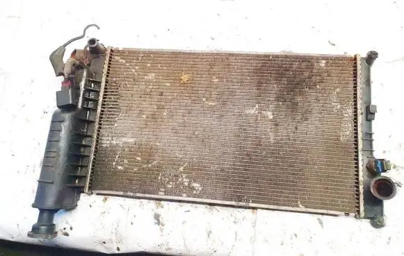 Peugeot 405 Coolant radiator 51975669