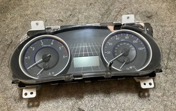 Toyota Hilux (AN120, AN130) Speedometer (instrument cluster) 83800FFC30A 20200706140406 942570W