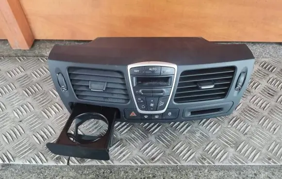 Renault Laguna III Climate control unit