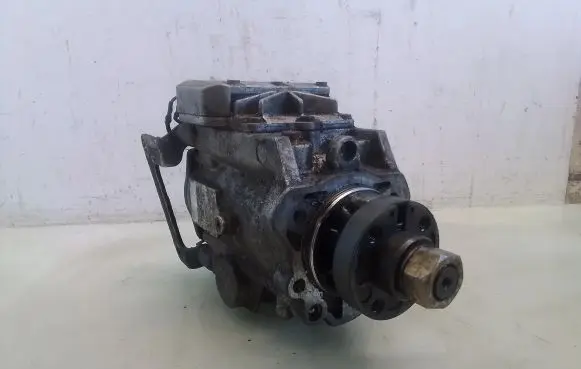 Opel Zafira A Fuel injection high pressure pump 0470504011