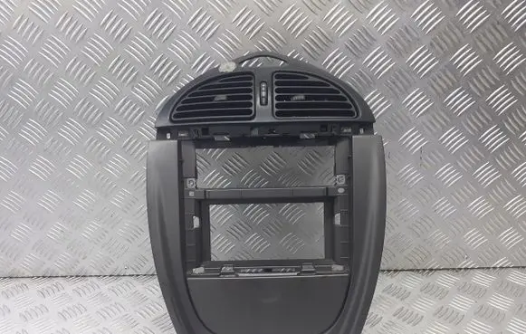 Citroen C5 Radio/GPS head unit trim 9650443077