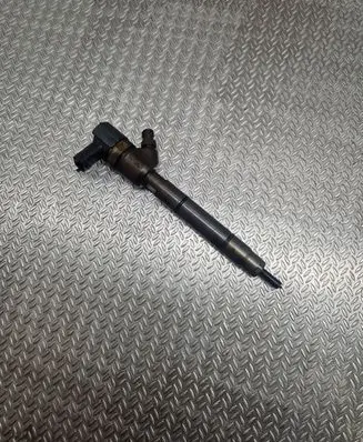 KIA Ceed Fuel injector 33800-2A900