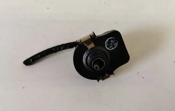 Rear air suspension level height sensor