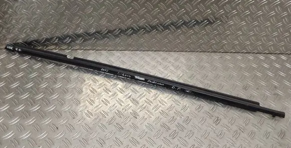 Toyota Corolla E120 E130 Rear door glass trim molding