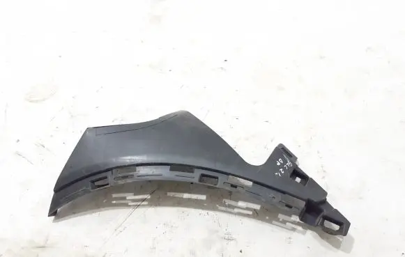 Mercedes-Benz GLC C253 Front bumper mounting bracket A2538857802