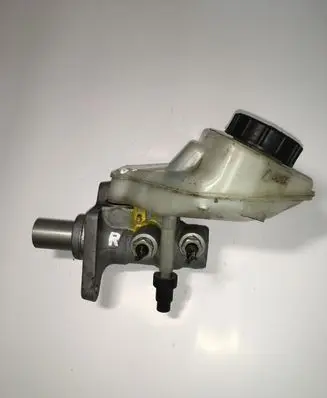 Land Rover Freelander 2 - LR2 Master brake cylinder 03350885571