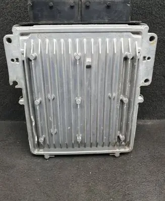 Land Rover Range Rover Sport L494 Engine control unit/module K8A212B684PAA 1683004 1039T3126
