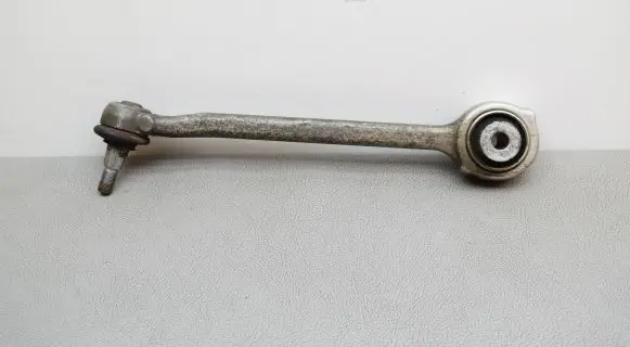 Volvo V60 Front lower control arm/wishbone
