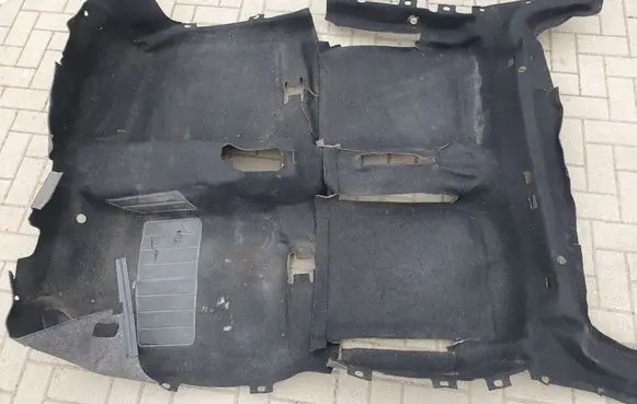 Volkswagen Golf II Interior carpet 191863101