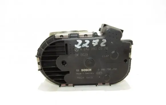 Mercedes-Benz C W204 Electric throttle body valve A6460900970