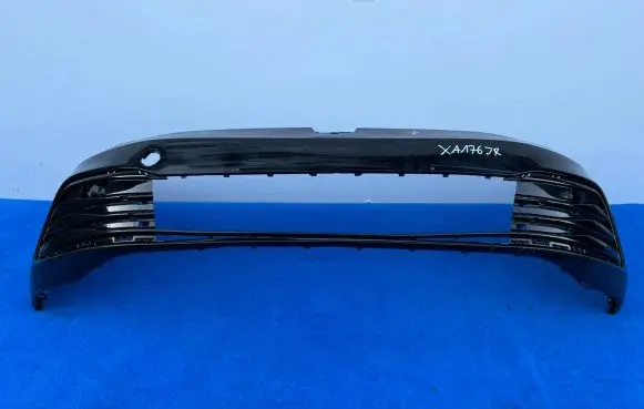 Volkswagen Golf VIII Front bumper 5H0807221H