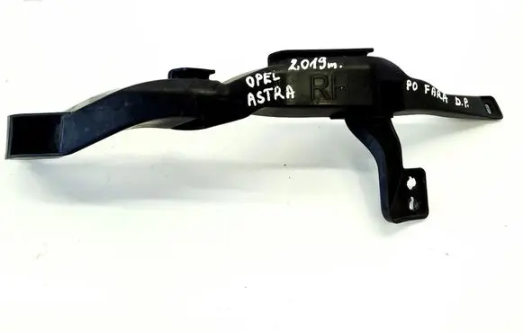 Opel Astra K Headlight/headlamp mounting bracket 13423701
