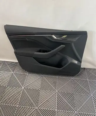 Skoda Kamiq Front door card panel trim