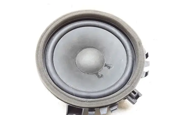 Volvo V70 Front door speaker 30657445