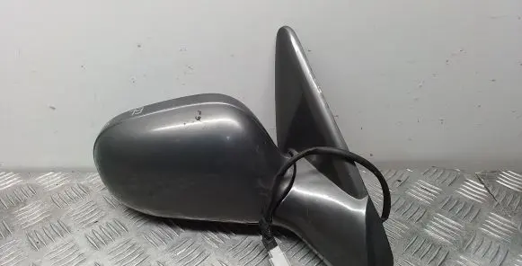 Mazda 626 Front door electric wing mirror 010519