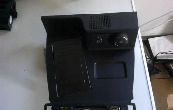 Ford Kuga III Wireless charging module M1PT-19J235-AA