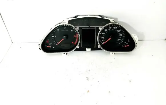 Audi A6 S6 C6 4F Speedometer (instrument cluster) 4F0920982T
