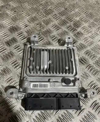 Mercedes-Benz C W204 Engine control unit/module A6519007500 28312735