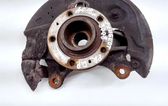 Peugeot 3008 II Front wheel hub