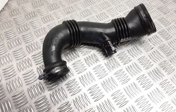 Citroen C4 I Picasso Turbo air intake inlet pipe/hose 968788780