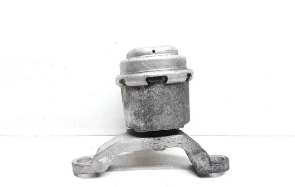 Volvo V70 Engine mount bracket 31269071 6G916F012CF