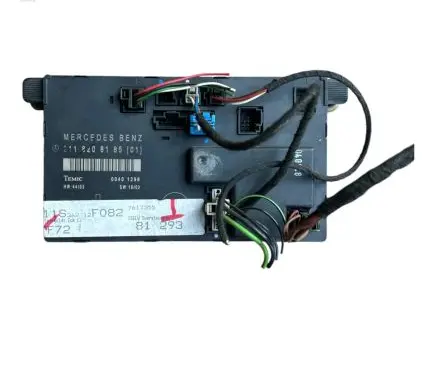 Mercedes-Benz E W211 Door control unit/module 2118208185 7617355 00401298