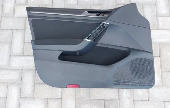 Volkswagen Golf VII Front door card panel trim 5G4868079