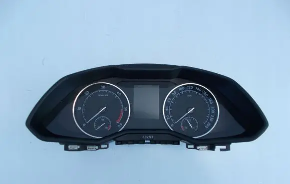 Skoda Superb B8 (3V) Speedometer (instrument cluster) 3V0920751A