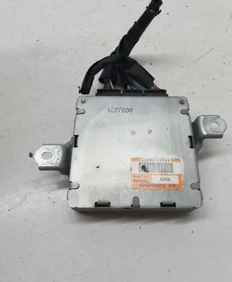 Lexus RX 330 - 350 - 400H Air suspension control unit module (rear) 8929348011