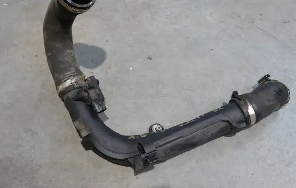 Volkswagen Beetle A5 Intercooler hose/pipe 1K0145834AT 1K0145770AE 1K0145838AF