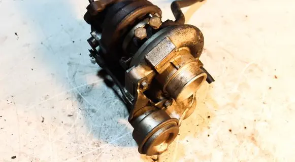 Volvo S60 Turbo TD04L12T 8658096 4937706102
