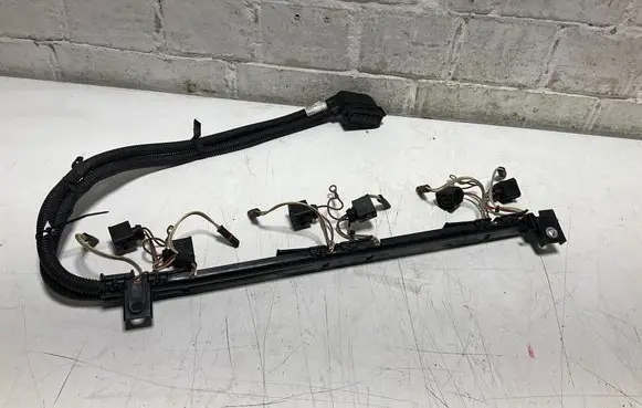 BMW 3 F30 F35 F31 Fuel injector wires 7592511 7592512