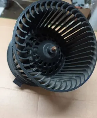 Citroen C4 II Heater fan/blower T1011131B