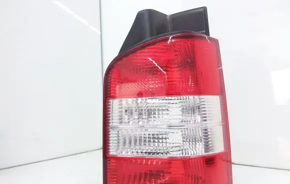 Volkswagen Transporter - Caravelle T5 Rear/tail lights 7H5945096M