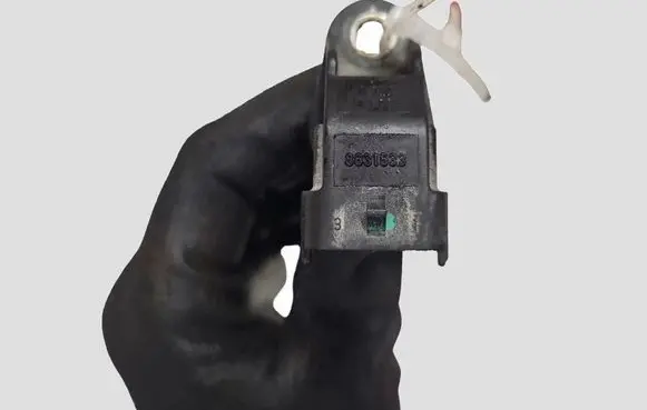 Volvo XC90 Camshaft position sensor 8631533