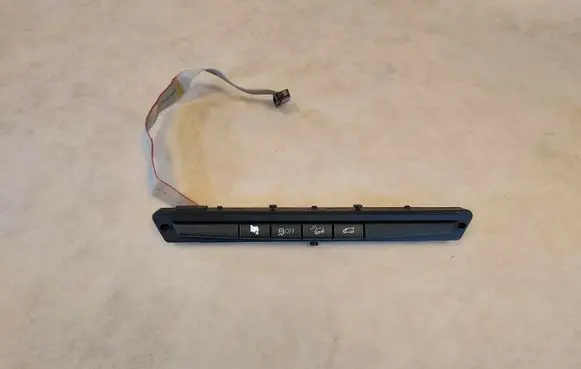 Traction control (ASR) switch