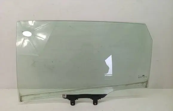 Hyundai Bayon Rear door window glass