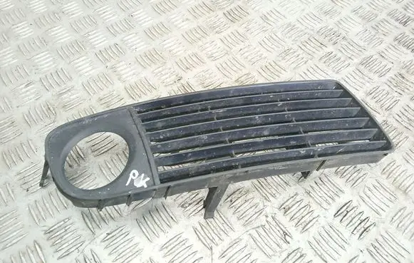 Audi A6 S6 C5 4B Front bumper lower grill 4B0807682R