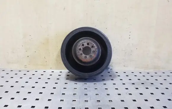 Audi A6 S6 C5 4B Crankshaft pulley